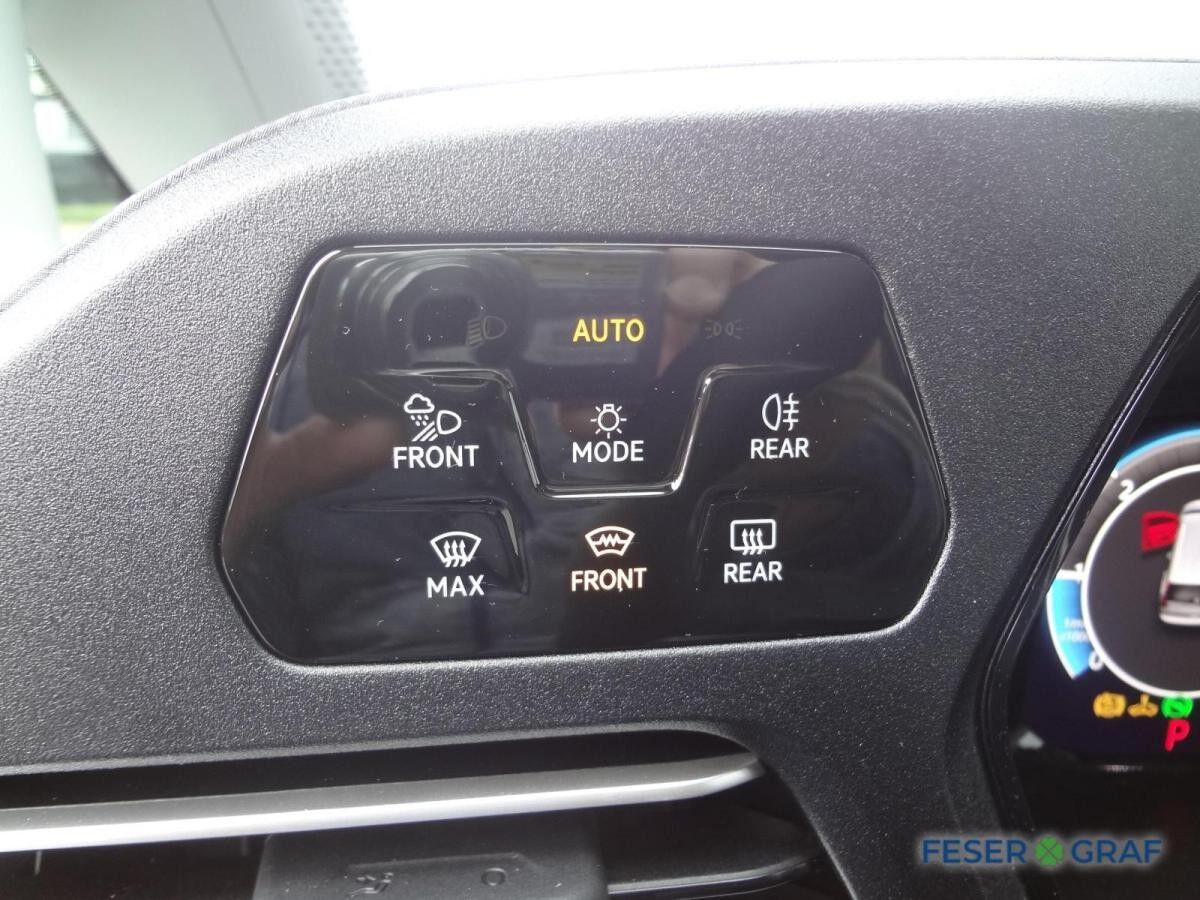 Volkswagen Caddy Life 2.0 TDI DSG LED Panorama Kamera Ergo