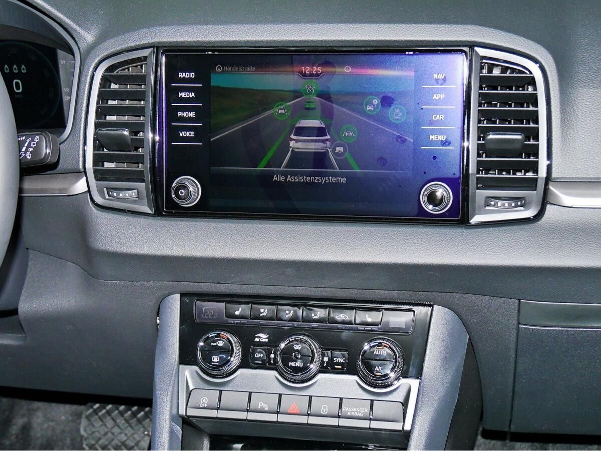 Skoda Karoq "Tour" 1.5TSI 150PS DSG *SOFORT VERFÜGBAR*