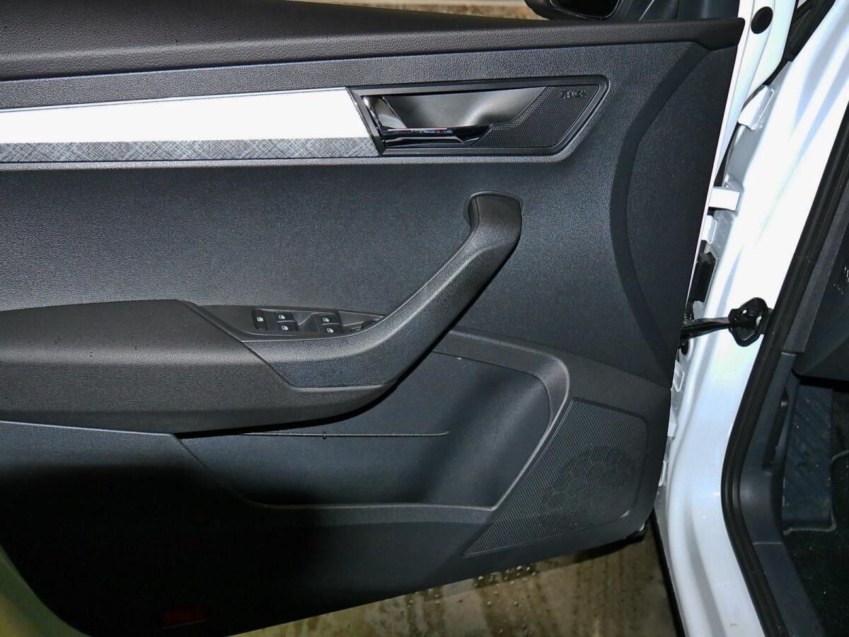 Skoda Karoq "Tour" 1.5TSI 150PS DSG *SOFORT VERFÜGBAR*
