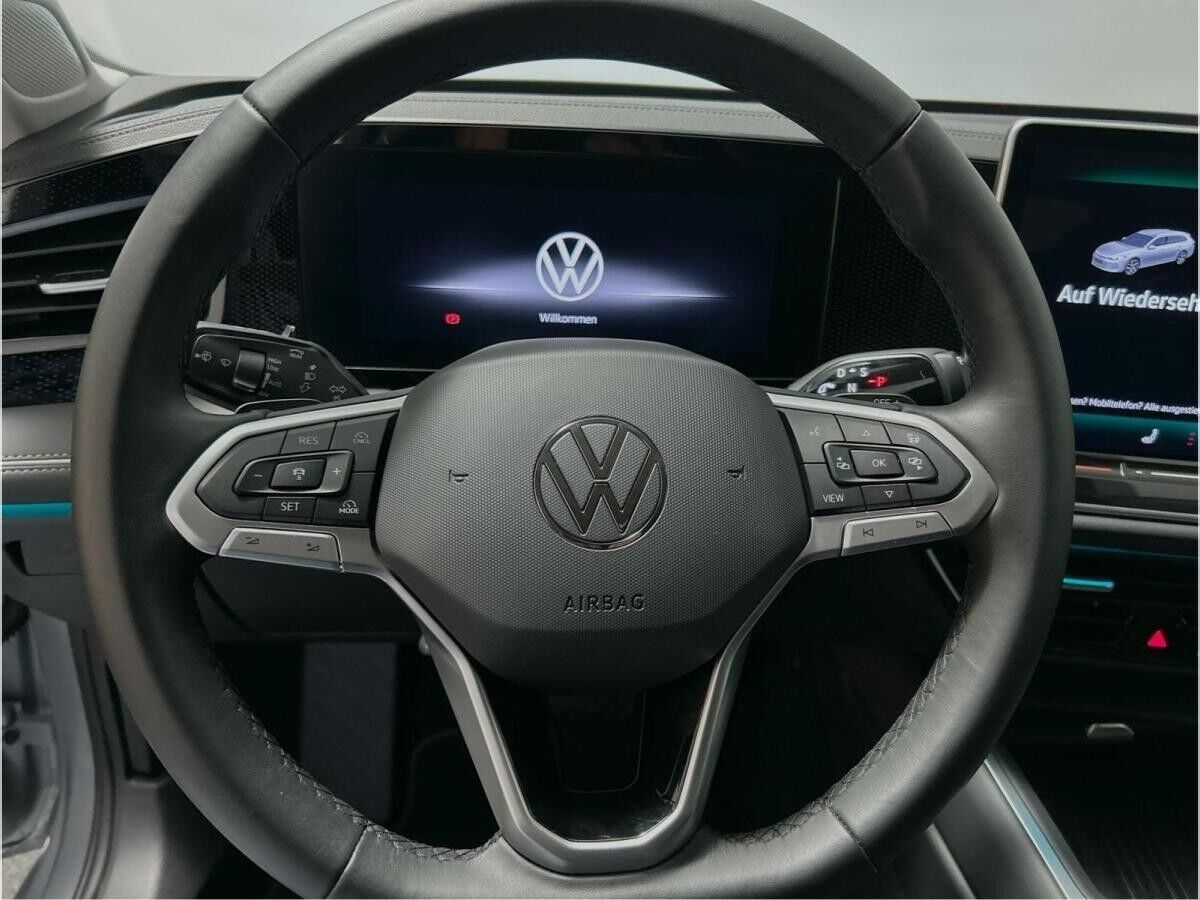 Volkswagen Passat Variant Business Navi LED AHK