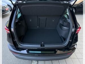 Skoda Karoq SELECTION 1.5 TSI DSG (UVP 43.359€ /KW48/25) AHK/PARK/WINTER/KESSY/230V/4J.GARA./UVM.
