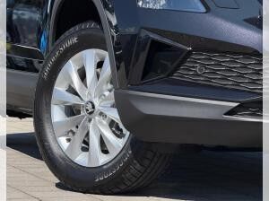 Skoda Karoq SELECTION 1.5 TSI DSG (UVP 43.359€ /KW48/25) AHK/PARK/WINTER/KESSY/230V/4J.GARA./UVM.