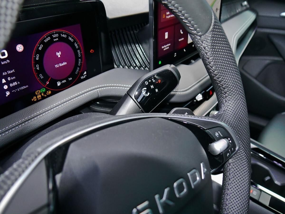 Skoda Superb Combi "Sportline" 2.0TDI 193PS 4x4 DSG *SOFORT VERFÜGBAR*