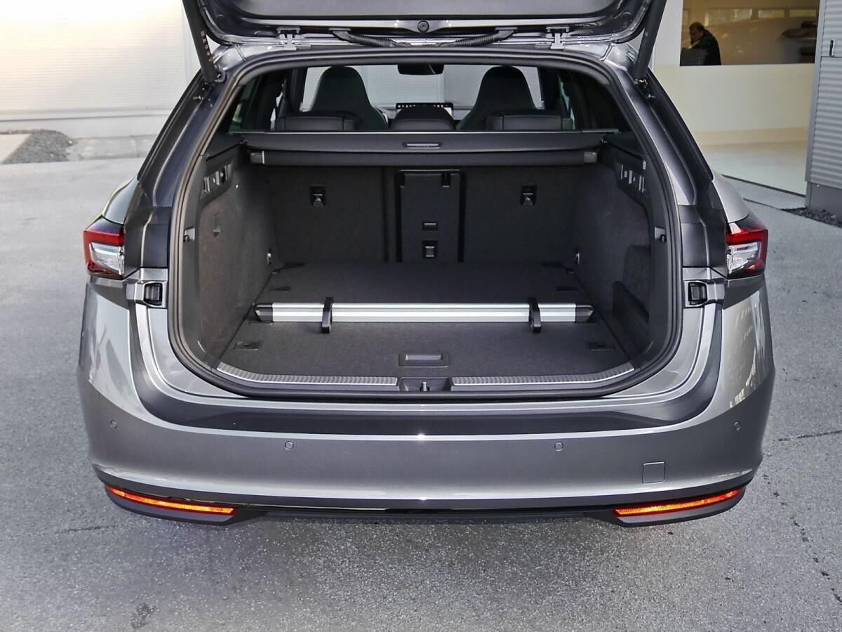 Skoda Superb Combi "Sportline" 2.0TDI 193PS 4x4 DSG *SOFORT VERFÜGBAR*