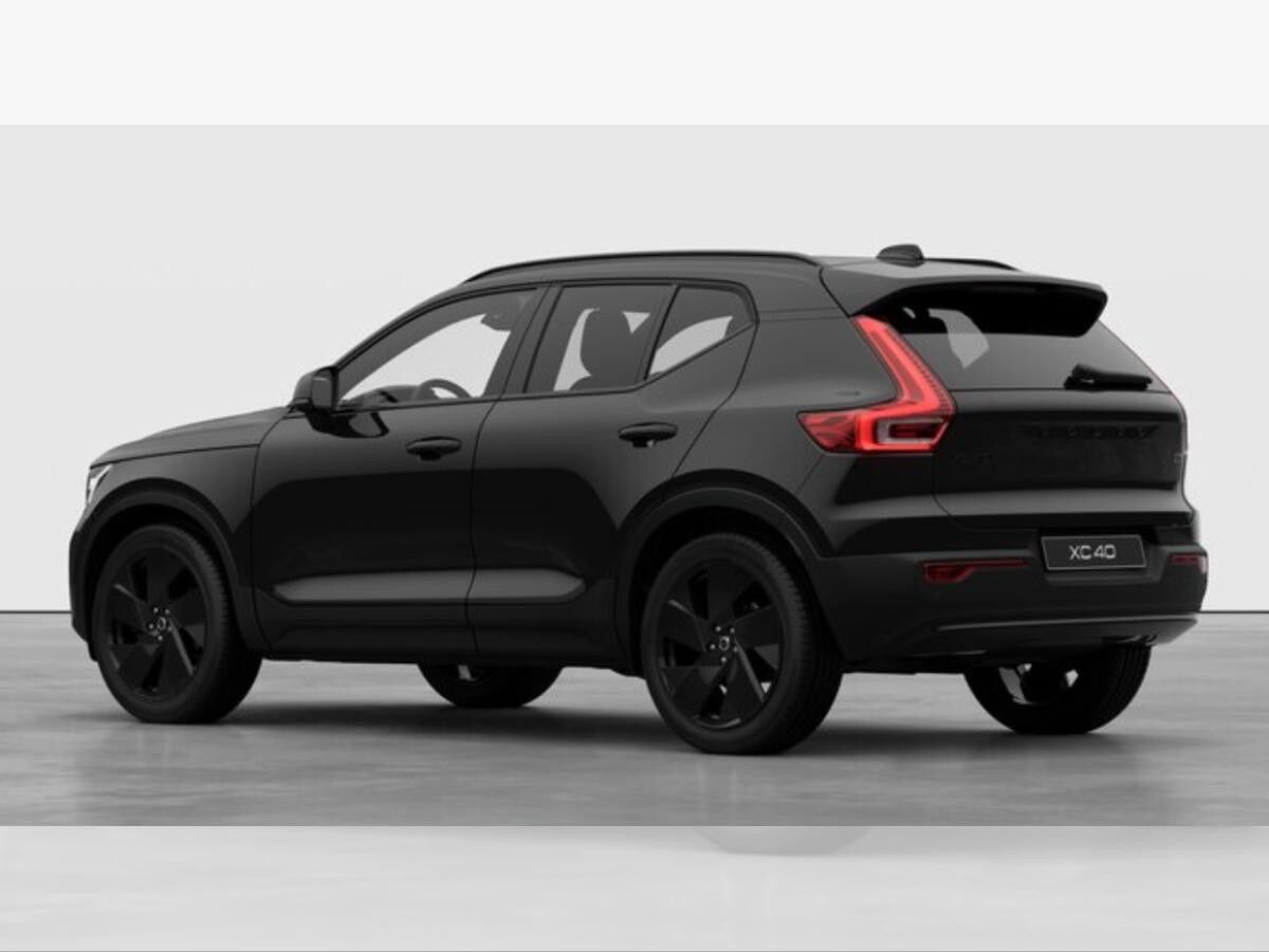 Volvo XC40 Plus Black Edition*360°*Standhzg.