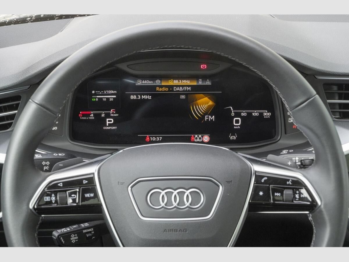 Audi A6 Avant 50 TDI S line quattro ACC*Matrix*360°*HuD*Pano Audi A6 Avant 50 TDI S line quattro ACC*Matrix*360°*HuD*Pano