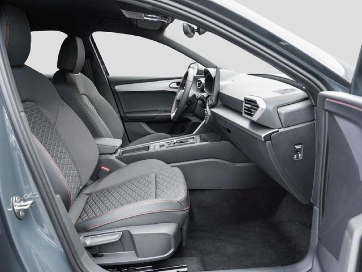 Seat Leon FR 2.0 TDI DSG SLD