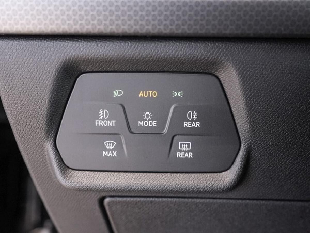 Seat Leon Style 2.0 TDI DSG SLD