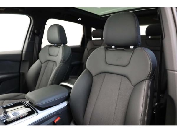 Audi Q7 TDI quattro S line business