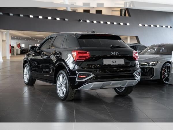 Audi Q2 35 TFSI S tronic Matrix Sound CarPlay Kamera