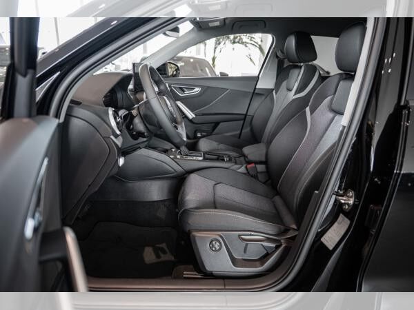 Audi Q2 35 TFSI S tronic Matrix Sound CarPlay Kamera