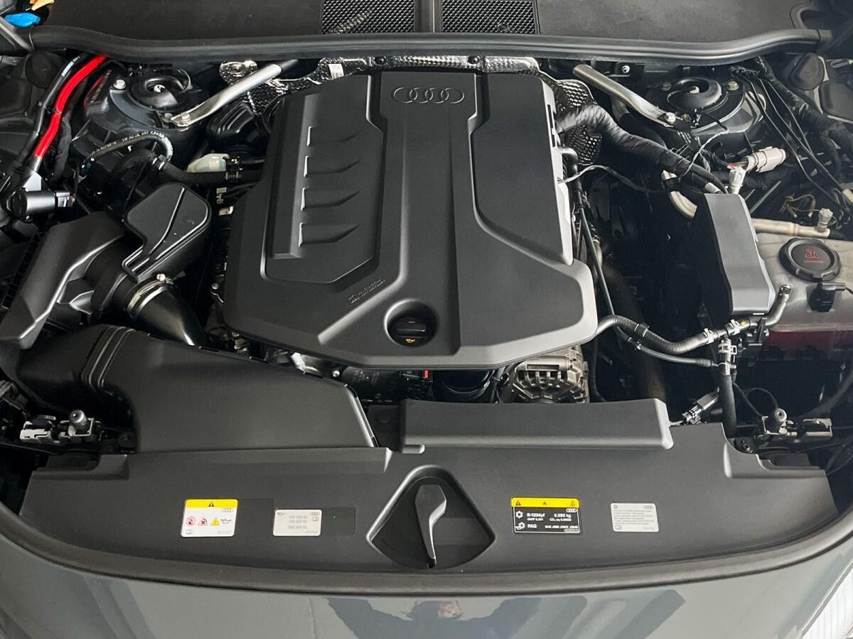 Audi A5 Limousine 2.0 TFSI quattro editon one Stndhzg