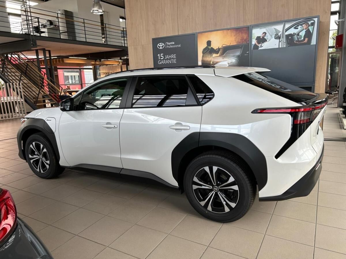 Toyota bZ4X 4x4 Teamplayer