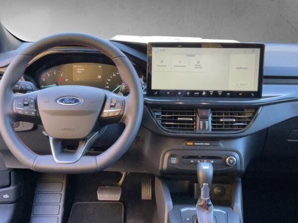 Ford Focus ST-Line Turnier Automatik Sportpaket Navi
