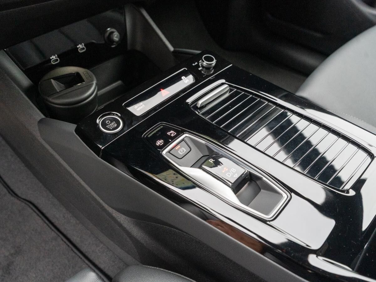 Audi e-tron Q6 SUV S line55 quattro NAVI MATRIX 360° UVP89455.- EUR // 0,25% Versteuerung