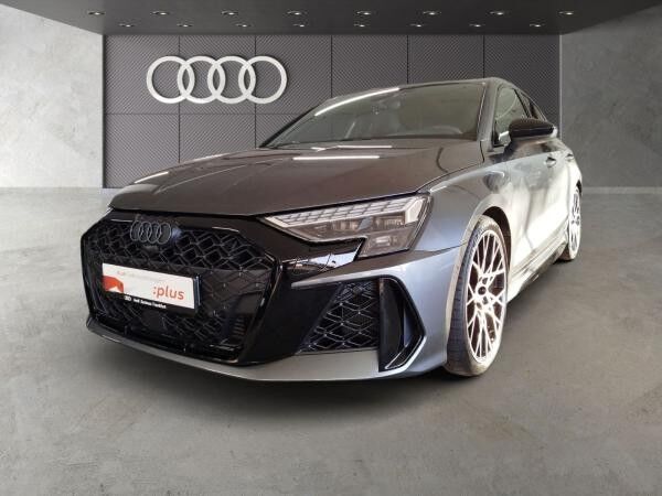 Audi RS3 Limousine quattro S tronic Matrix-LED Navi Sonos RS-Sportabgasanlage