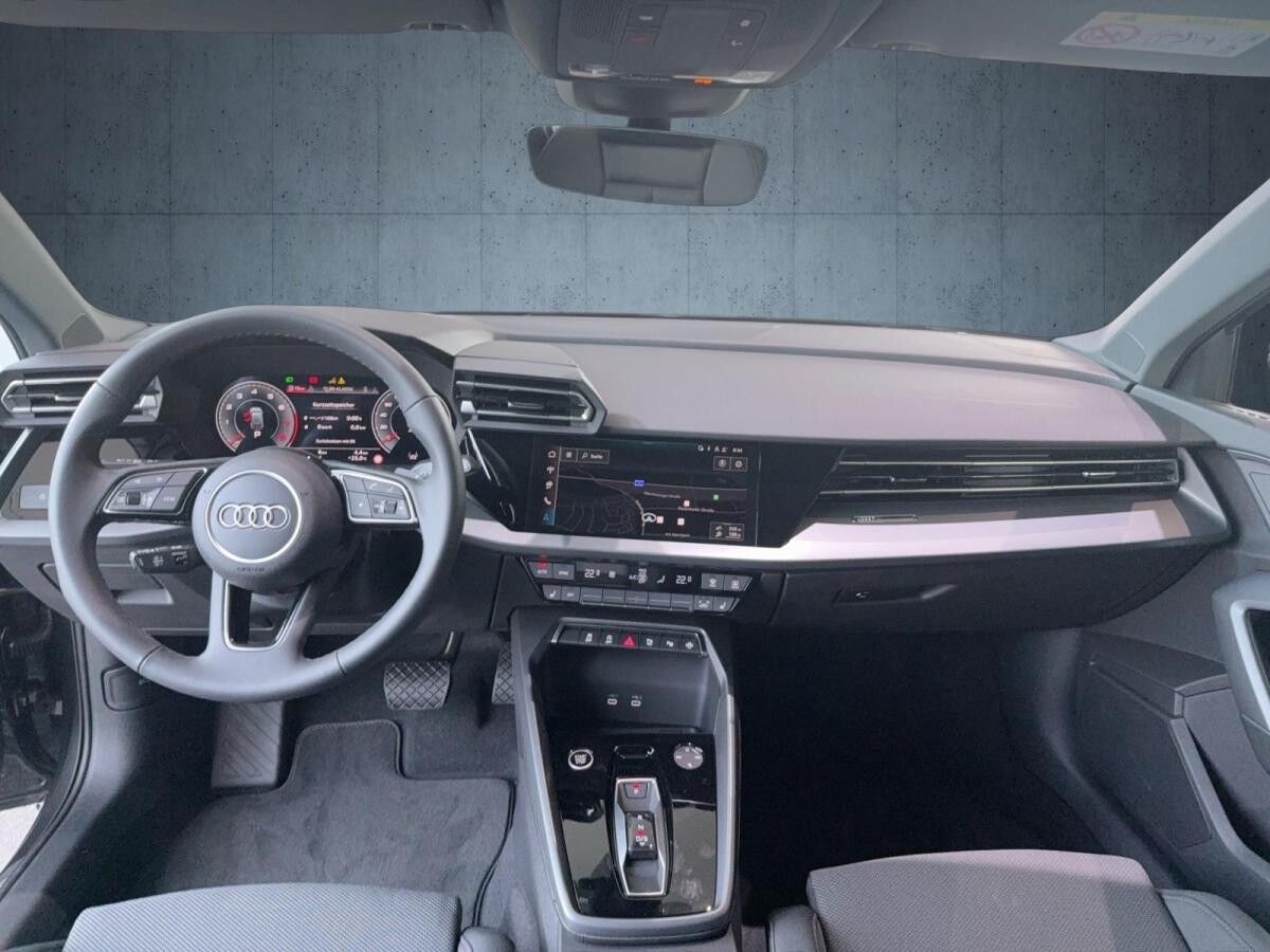 Audi A3 Sportback advanced 35 TFSI S tr. LED 18 FLA