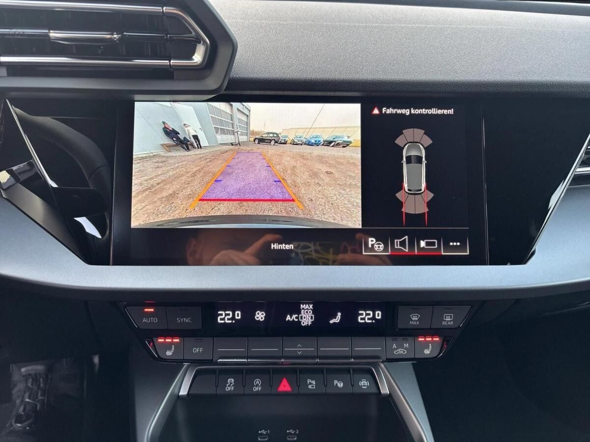 Audi A3 Sportback advanced 35 TFSI S tr. LED 18 FLA