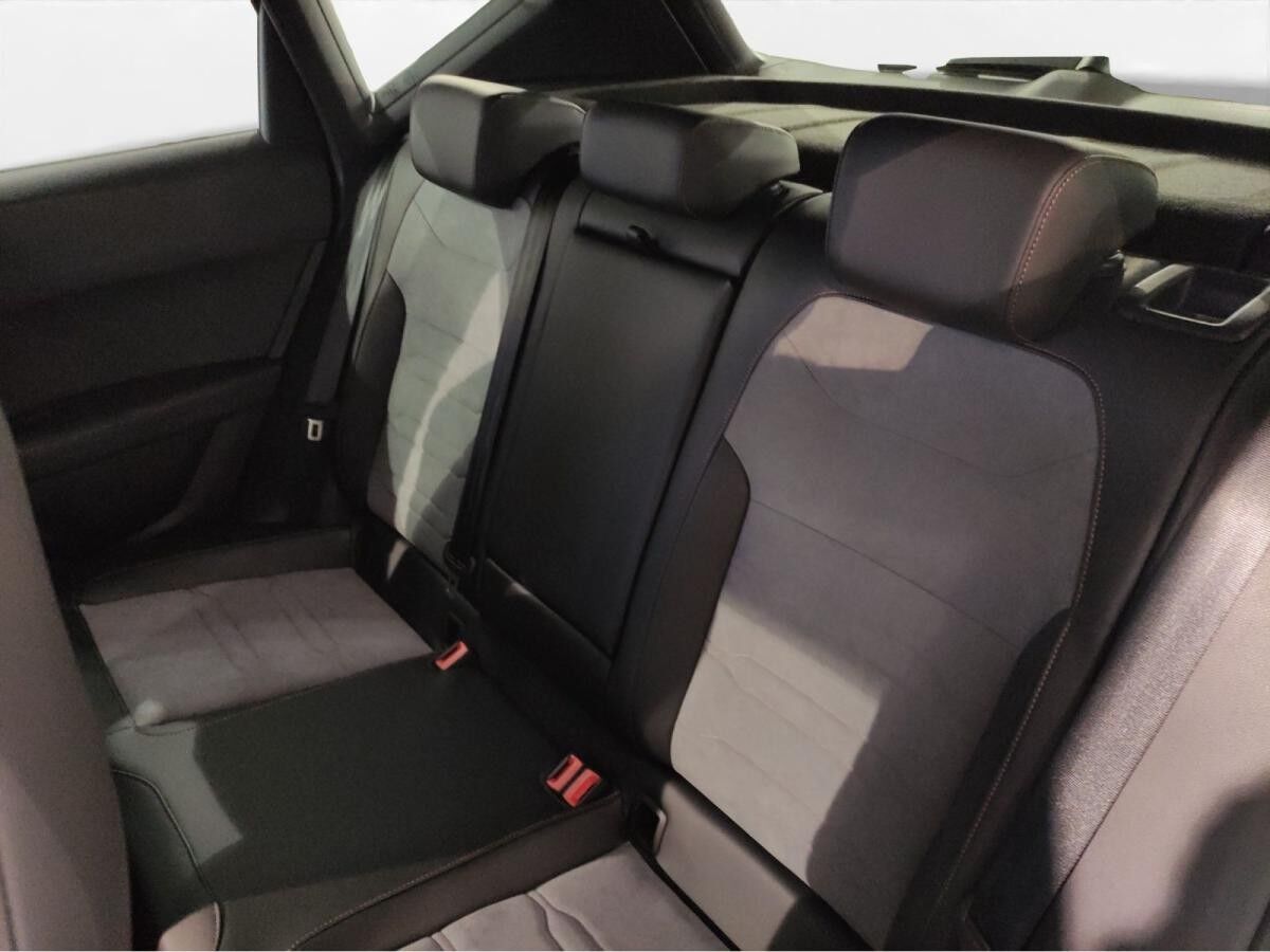 Cupra Ateca 1.5 TSI DSG Tribe Edition Cupra Ateca 1.5 TSI DSG Tribe Edition