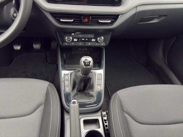 Skoda Fabia SOFORT VERFÜGBAR! Tour Kamera DynLicht KeyLess LM