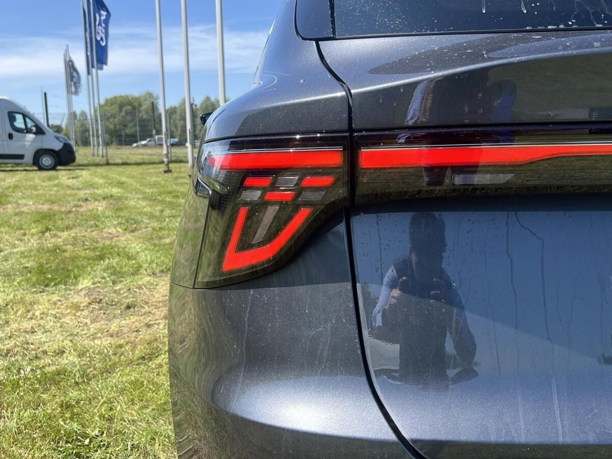 MG S5 EV Luxury Long Range