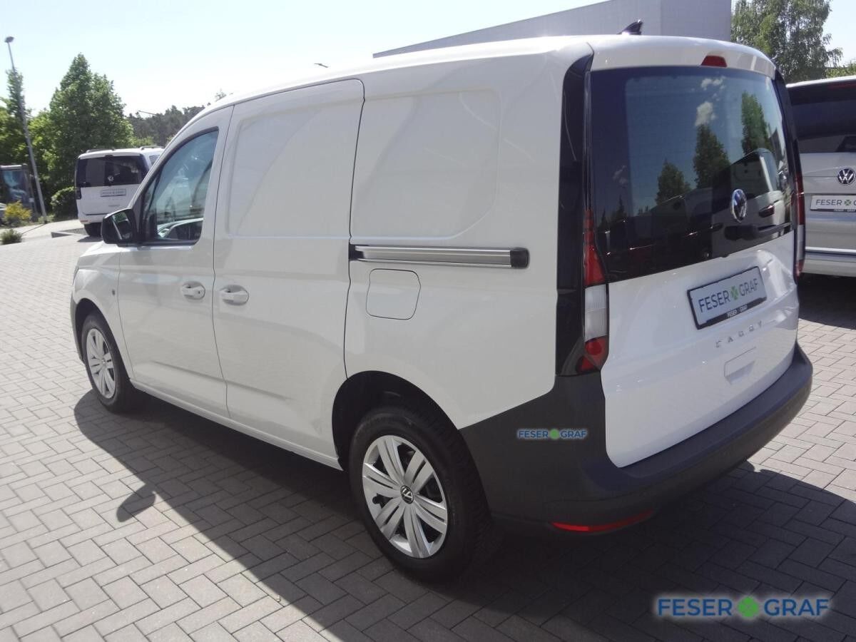 Volkswagen Caddy Cargo 2,0 l TDI DSG 2x Schiebetür