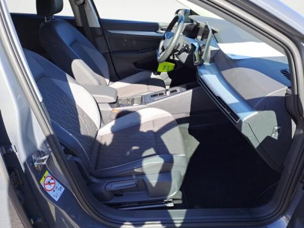 Volkswagen Golf VIII Lim. AHK, LED-Plus, Rückfahrkamera, sofort verfügbar