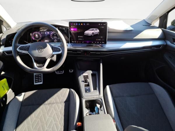 Volkswagen Golf VIII Lim. AHK, LED-Plus, Rückfahrkamera, sofort verfügbar