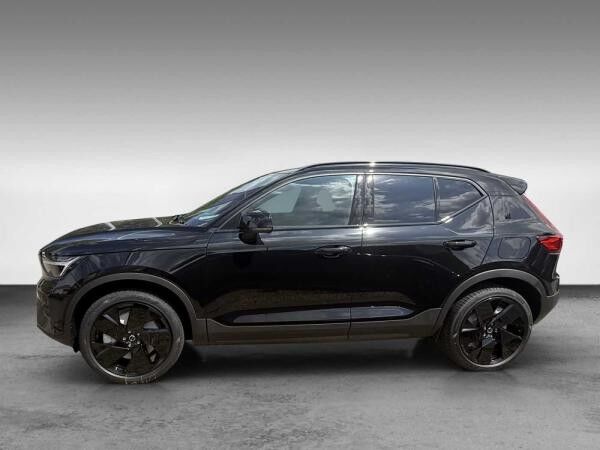 Volvo EX40 Single Extended Range Plus Black Edition+Wärmepumpe