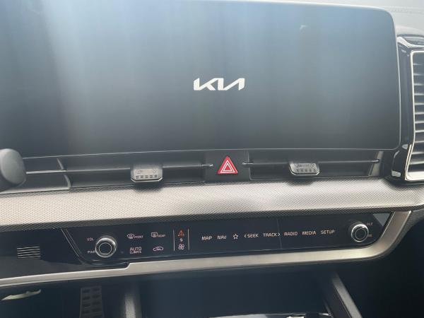 Kia Sportage 1.6 T-GDI GT-Line *Navi*360° Kamera*