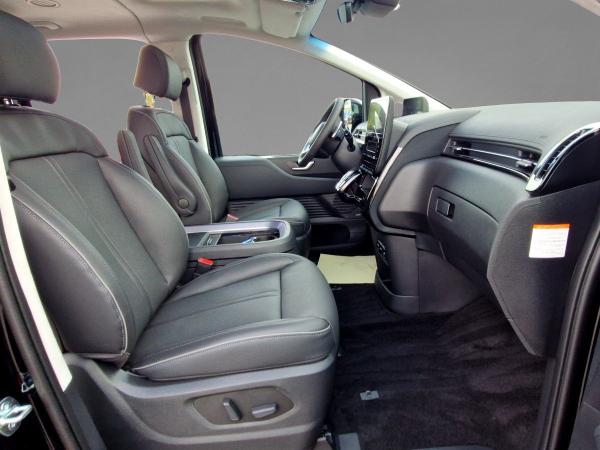 Hyundai STARIA Staria 7-Sitzer 1.6 T-GDI Signature BOSE|PANO