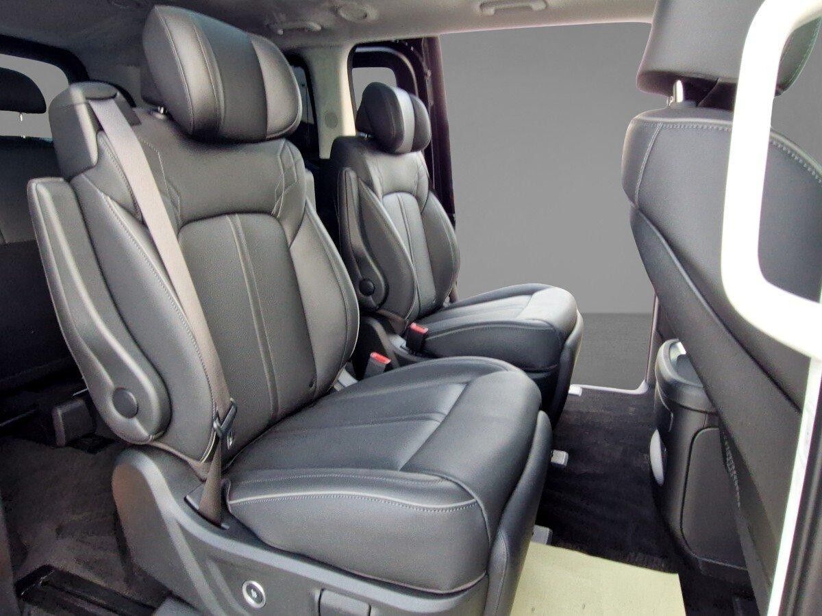 Hyundai STARIA 7-Sitzer 1.6 T-GDI Signature PANO|BOSE