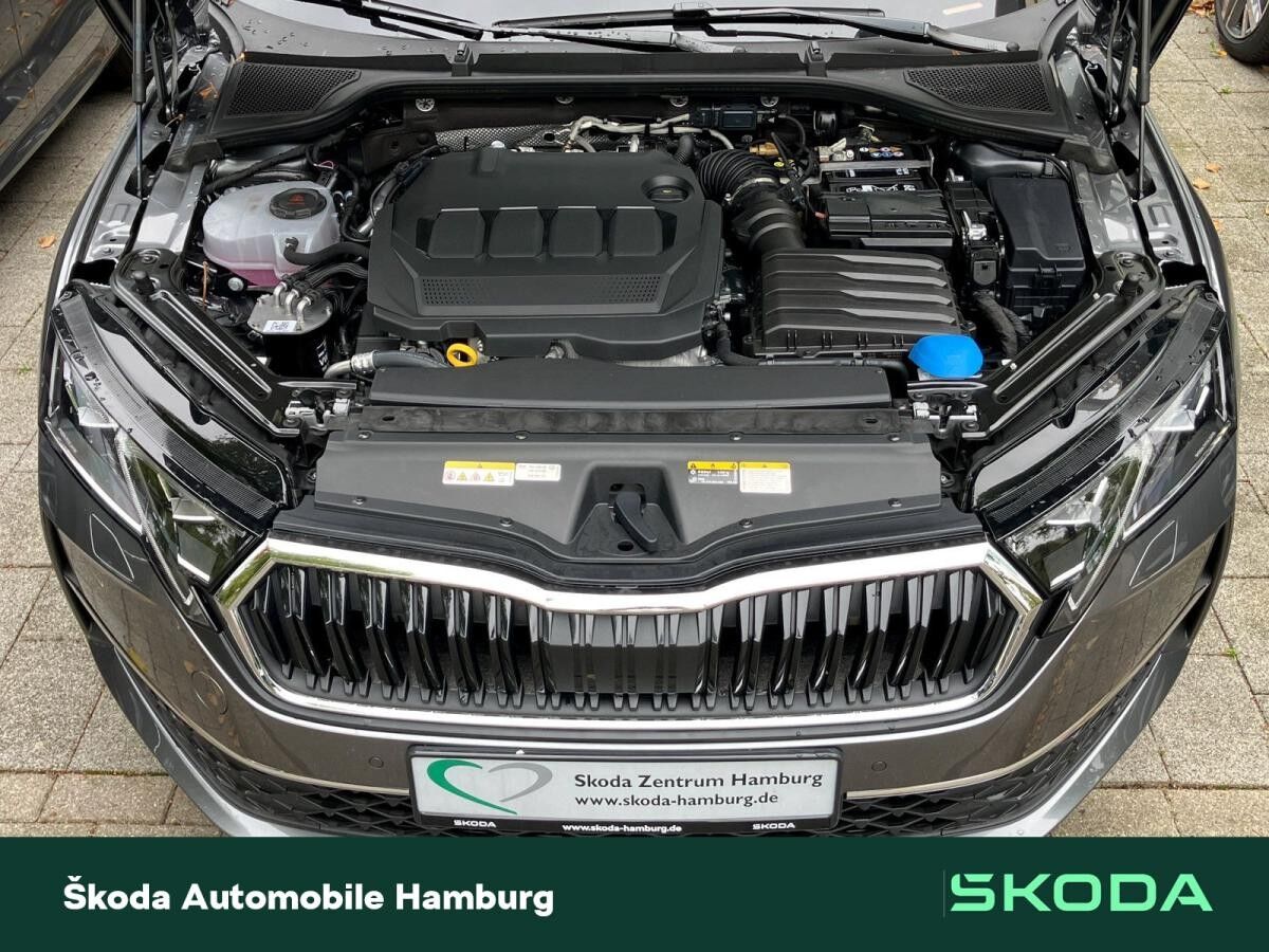 Skoda Octavia Combi Selection 2.0 TDI DSG AHK NAVI _LGE