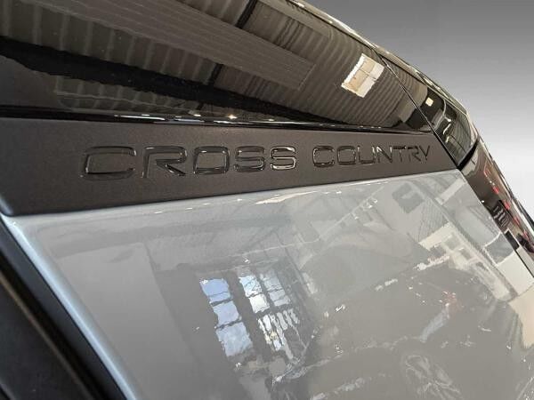 Volvo EX30 Cross Country Ultra Twin Motor Performance+Harman Kardon+360°+Winter