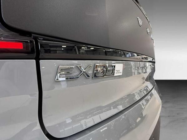 Volvo EX30 Cross Country Ultra Twin Motor Performance+Harman Kardon+360°+Winter