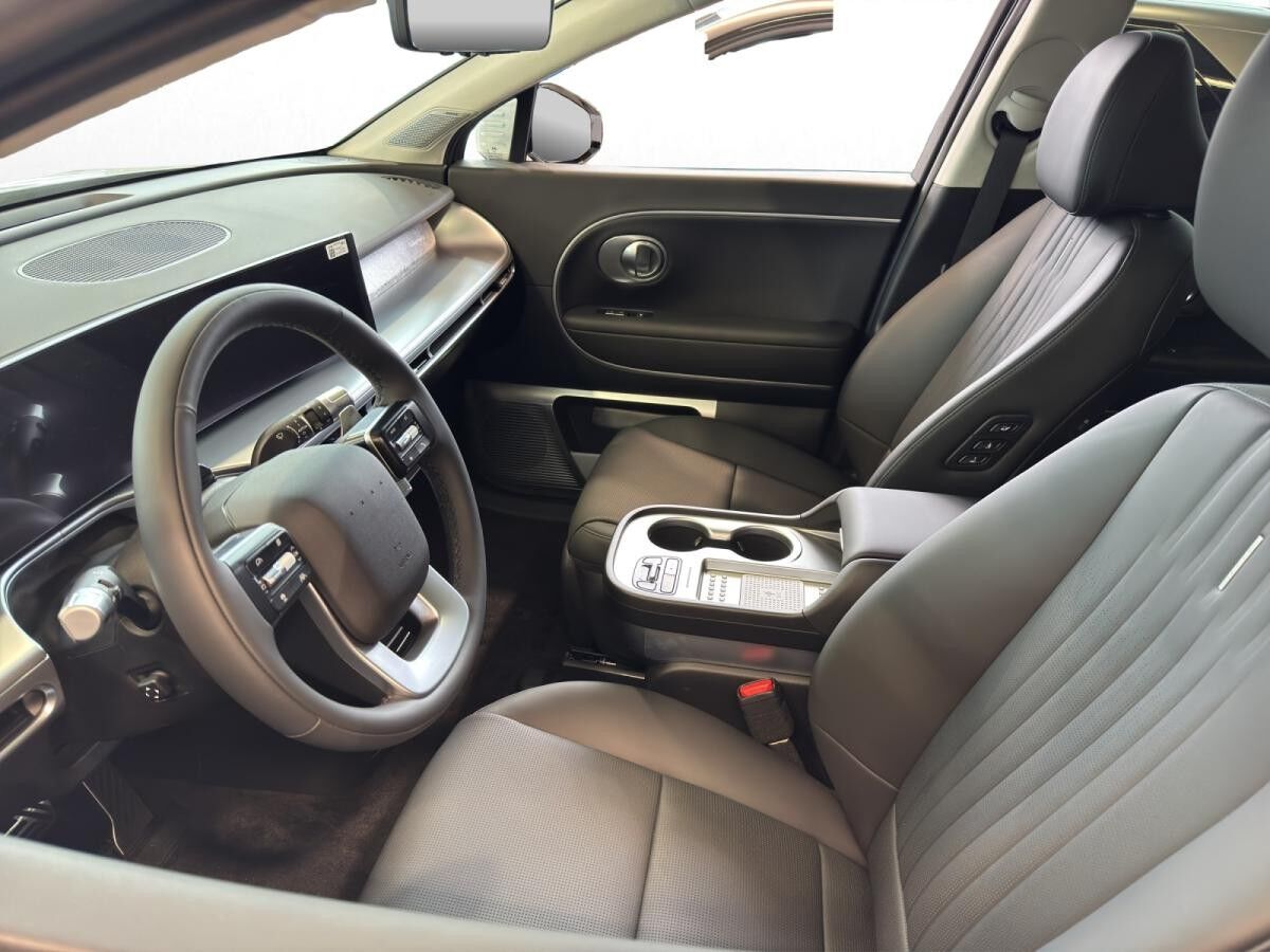 Hyundai IONIQ 9 226 kW 4WD Uniq 6-Sitzer  **SOFORT VERFÜGBAR** HUD Niveau El. Fondsitzverst. El. Panodach Navi Leder