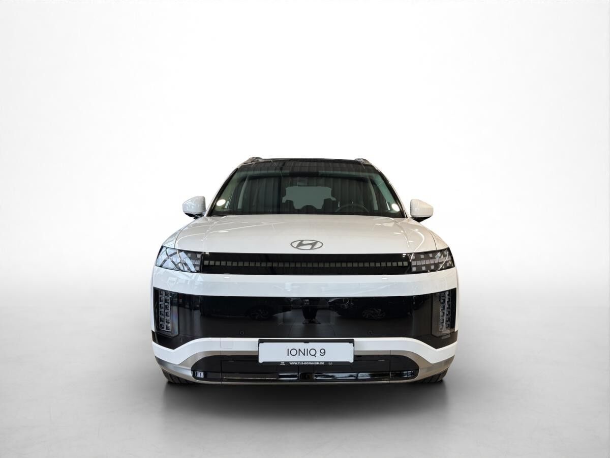 Hyundai IONIQ 9 226 kW 4WD Uniq 6-Sitzer  **SOFORT VERFÜGBAR** HUD Niveau El. Fondsitzverst. El. Panodach Navi Leder