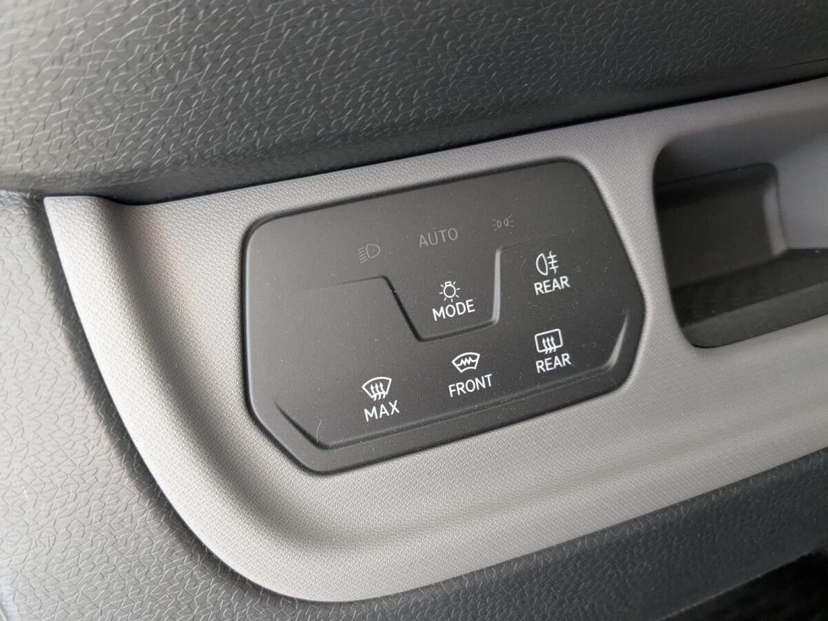 Volkswagen ID.Buzz Cargo ID. Buzz Cargo h RearView AHK App-Connect