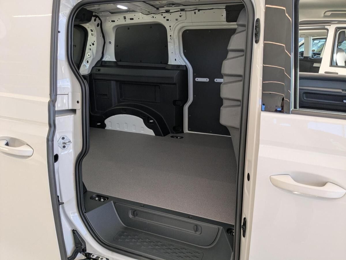 Volkswagen ID.Buzz Cargo ID. Buzz Cargo h RearView AHK App-Connect