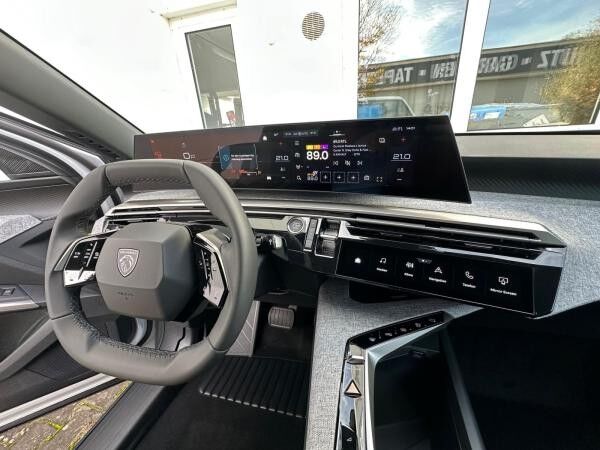 Peugeot 3008 Hybrid 145 e-DSC6 Allure*SOFORT VERFÜGBAR*weitere Farben u. Ausstattungen vorrätig