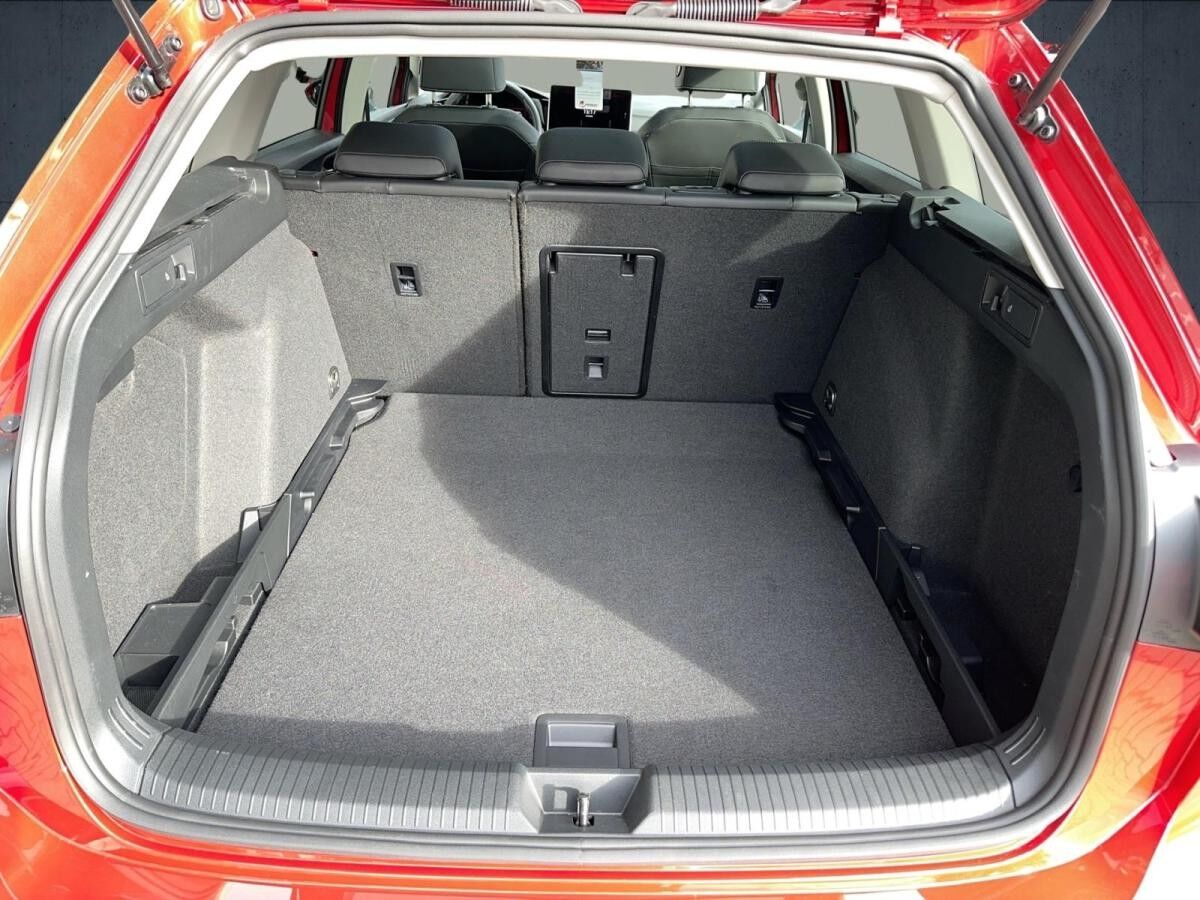 Volkswagen Golf Variant GOAL 1.5 TSI LED PANO ACC SpurW SHZ