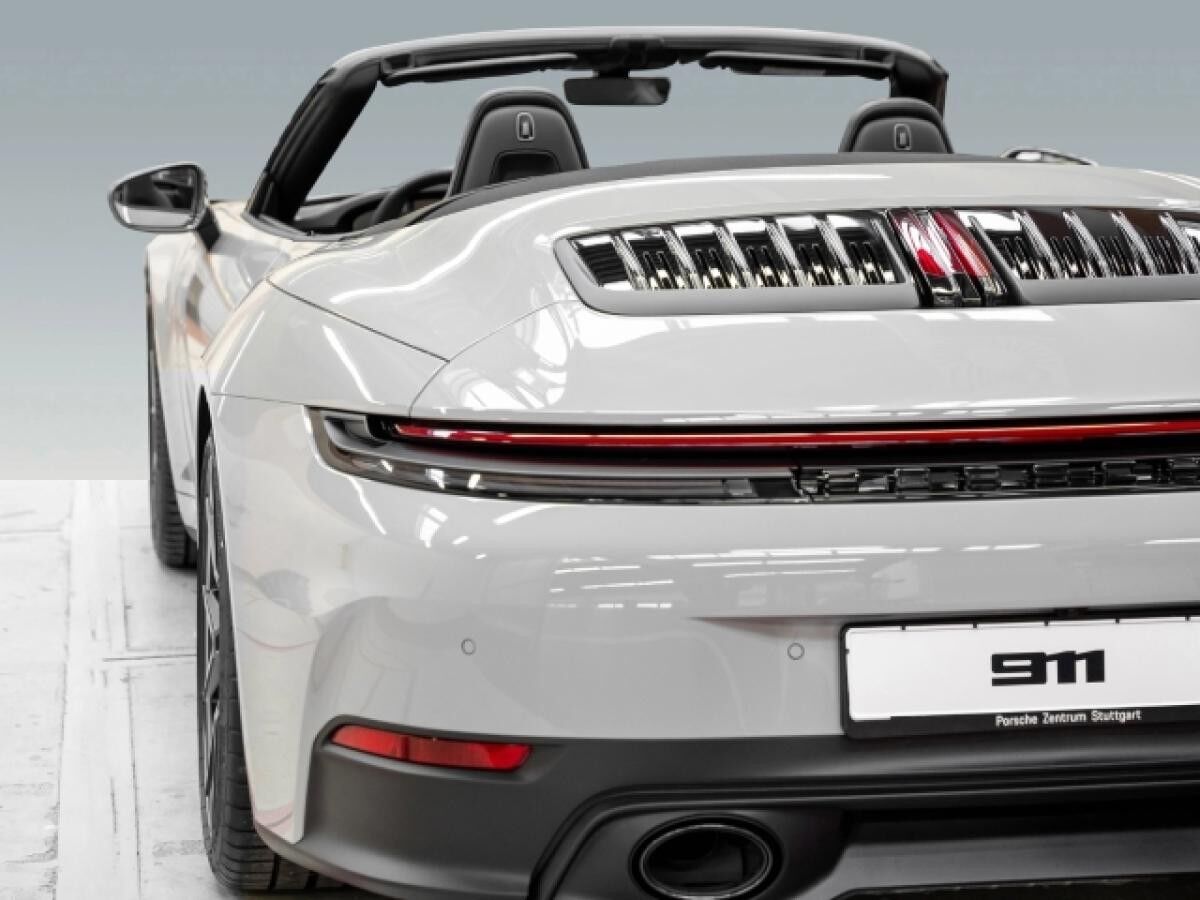 Porsche 992 Porsche 992 Carrera T Cabriolet – Exklusiv aus Stuttgart. Exklusiv von uns.