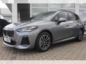 BMW 220 i Active Tourer/M-Sport/AHK/RFK/DrivingAss.Plus/Lenkradhzg./Adapt.LED