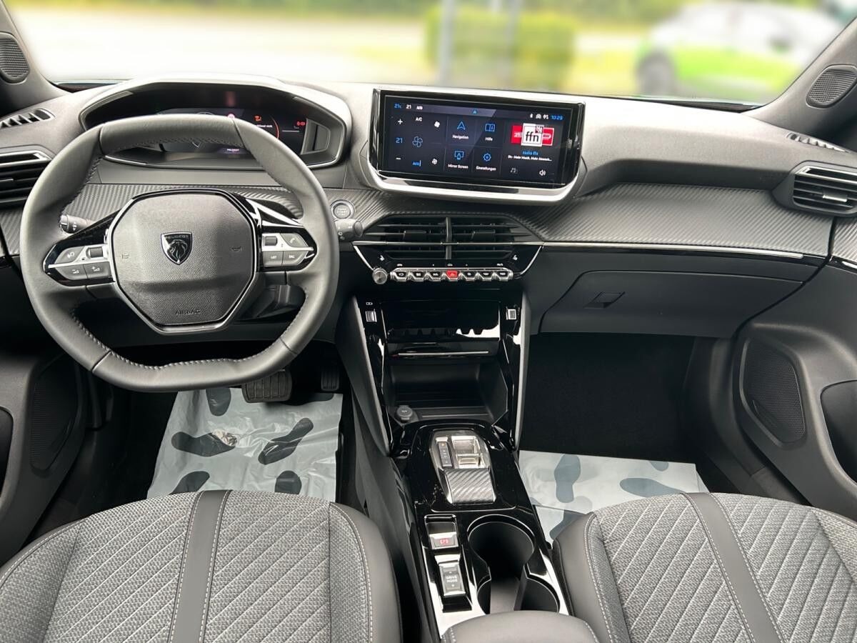Peugeot 2008 E-2008 Allure 156 +11KW OBC+Navi+Keyless+EPH+SHZ