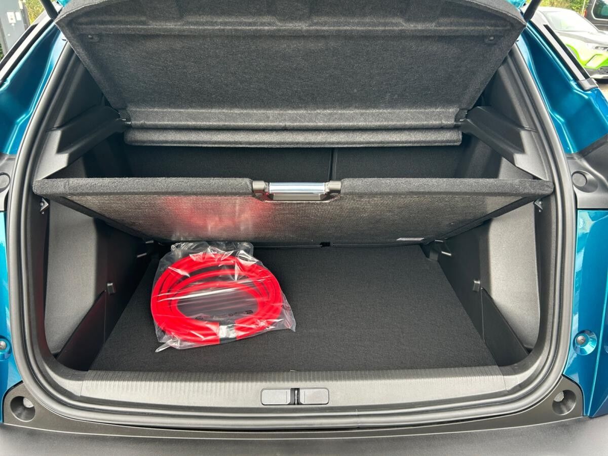 Peugeot 2008 E-2008 Allure 156 +11KW OBC+Navi+Keyless+EPH+SHZ