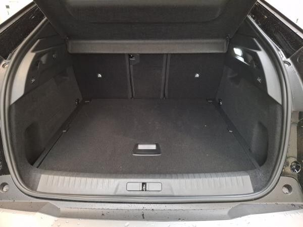 Peugeot 3008 Allure PHEV 195 +Pano-Nav+7,4KW OBC+Winter+