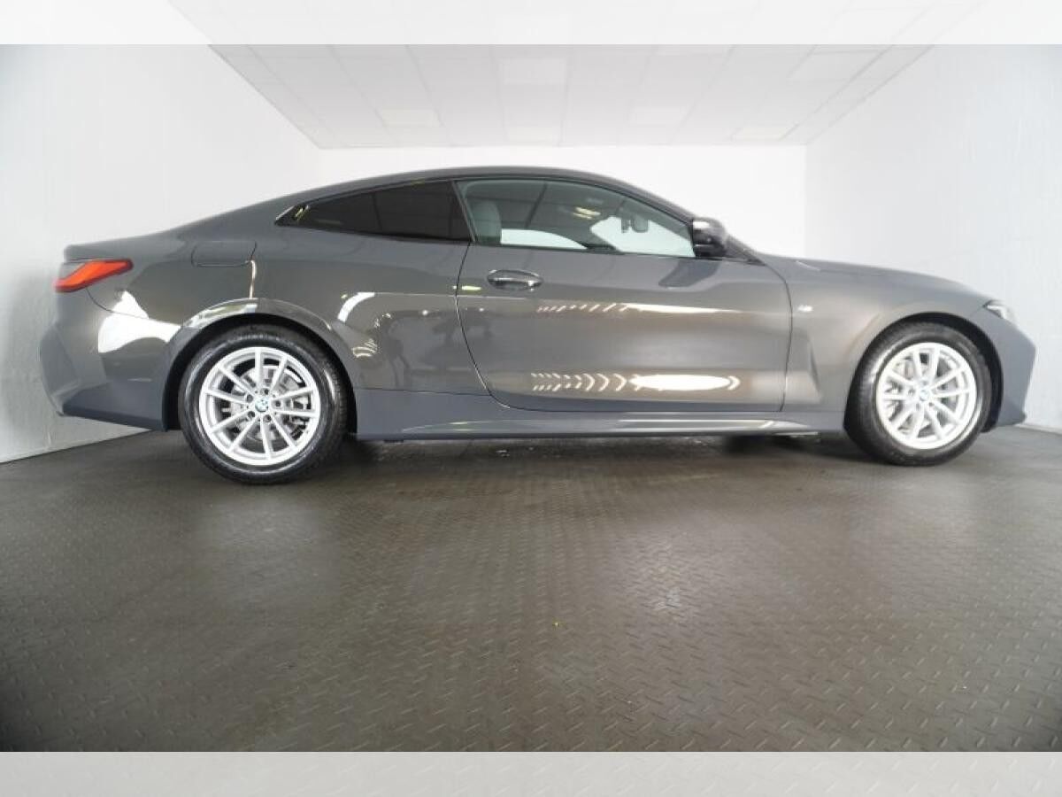 BMW 420 i Coupe M Sport HEAD UP,NAVI,AKTIVER TEMPOMAT,360 KAMERA,EL. SITZE