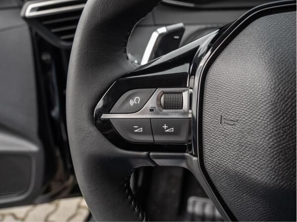 Peugeot 208 Style 110 Hybrid e-DSC6 *ICE*