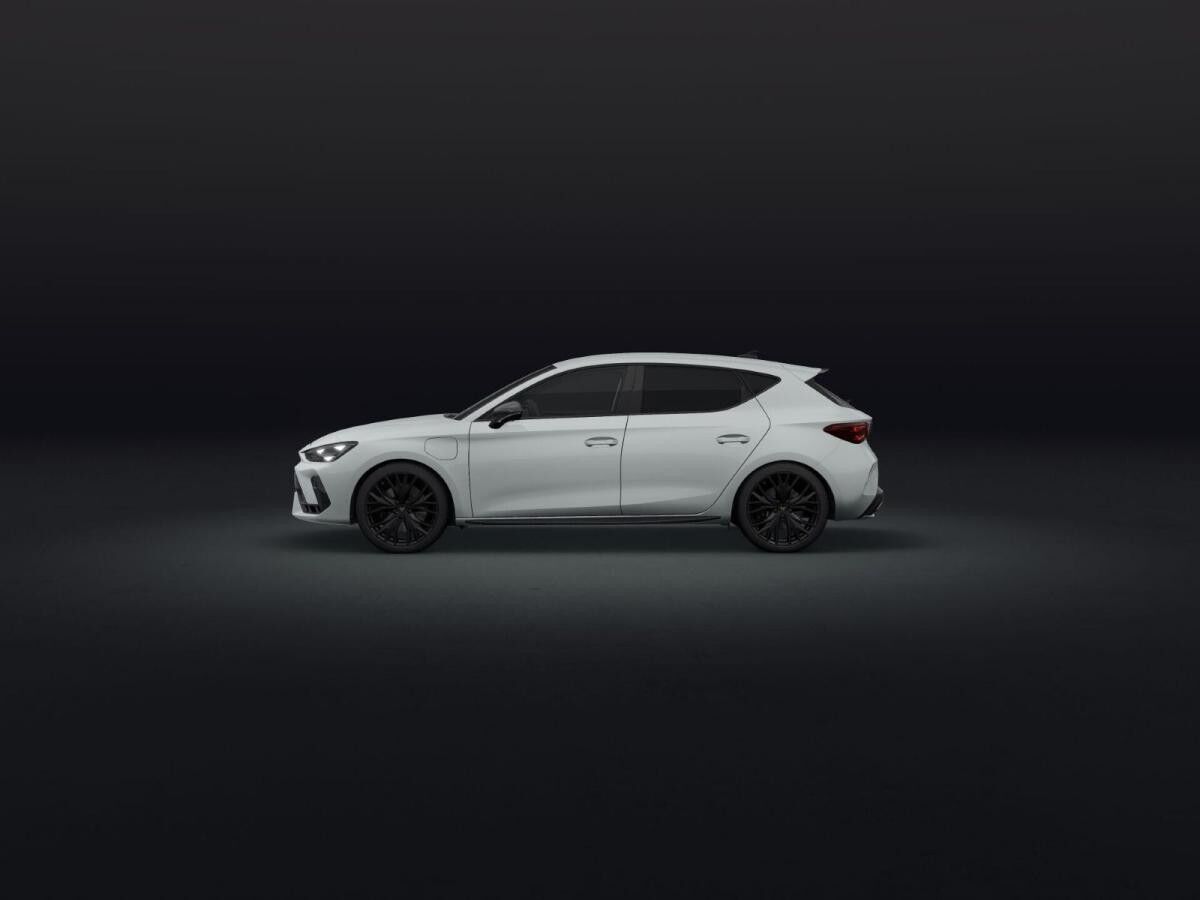 Cupra Leon 1.5 e-HYBRID VZ Black Edition Pano Sennheiser Cupra Leon 1.5 e-HYBRID VZ Black Edition Pano Sennheiser