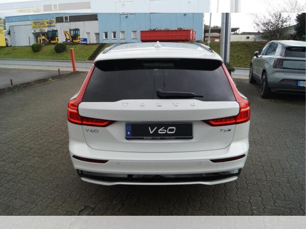 Volvo V60 T6 AWD Plug-in Hybrid Plus Dark Aut./AHK/360°Kamera/19" **PRIVAT**GEWERBE**